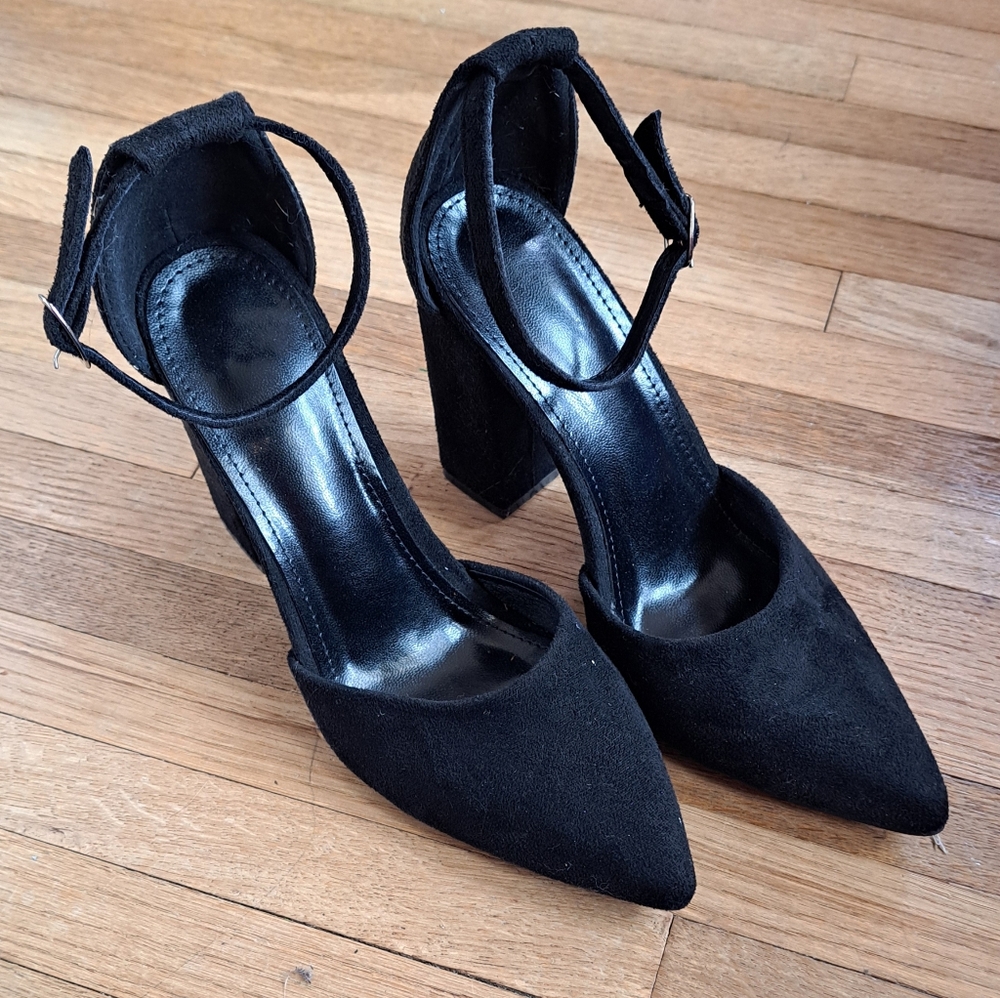 Black Suede High Heels Size 39 (women's 8.5)